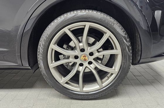 Porsche Cayenne 3.0 — пробег 29 692 км — фото 5 из 5