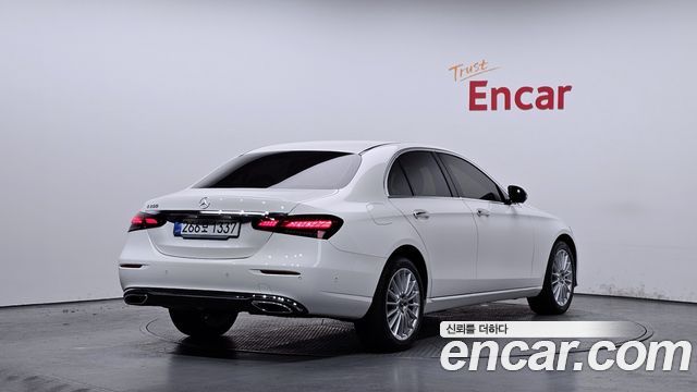 Mercedes-Benz E-Class из Кореи Encar