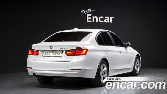 BMW 3-Series из Кореи Encar