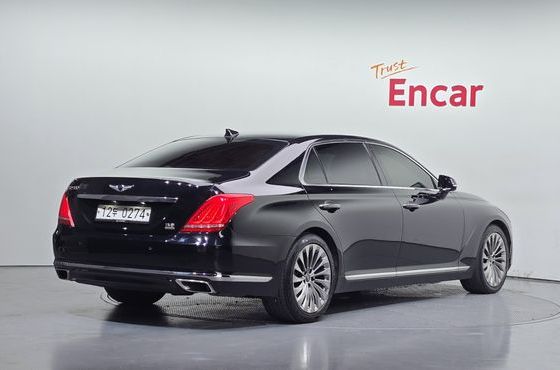 Genesis EQ900 3.8 GDI AWD Premium Luxury — пробег 206 007 км — фото 2 из 5