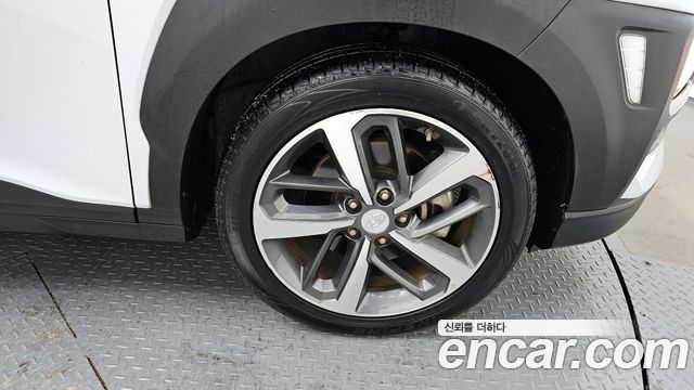 Hyundai Kona из Кореи Encar