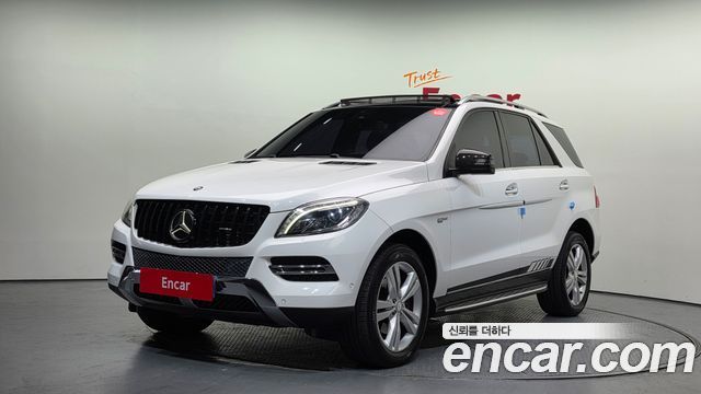 Mercedes-Benz M-class ML350 BlueTEC 4MATIC — пробег 126 975 км — фото 1 из 5