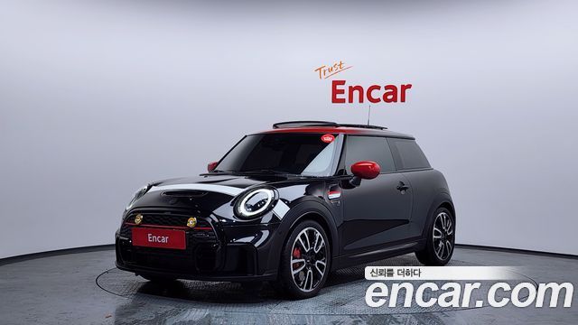 Mini Cooper JCW Pat Moss Edition 3rd — пробег 46 911 км — фото 1 из 5