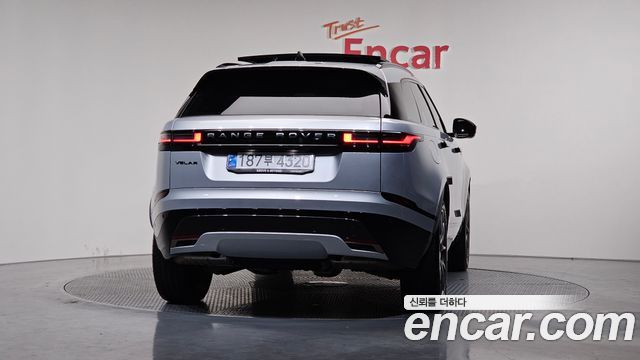Land Rover Range Rover Velar 3.0 P400 Dynamic HSE — пробег 9 527 км — фото 4 из 5