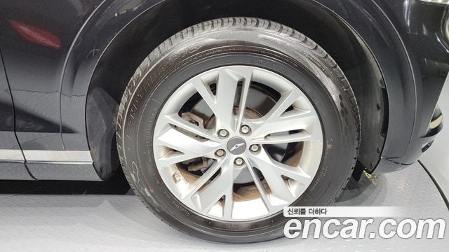 Genesis GV70 2.5T Gasoline 2WD — пробег 132 208 км — фото 5 из 5