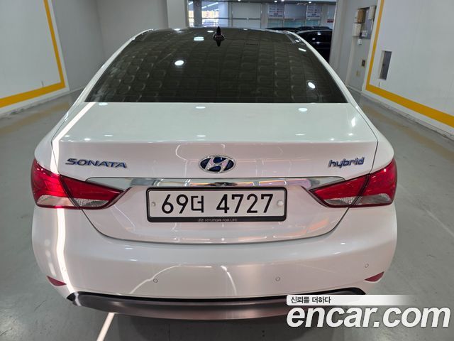 Hyundai Sonata 2.0 Modern — пробег 129 324 км — фото 4 из 5