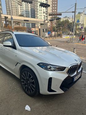 BMW X6 xDrive40i M Sport — пробег 16 905 км — фото 3 из 5
