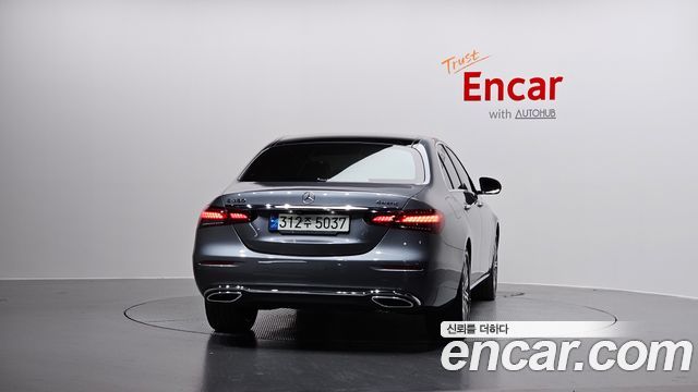 Mercedes-Benz E-Class из Кореи Encar