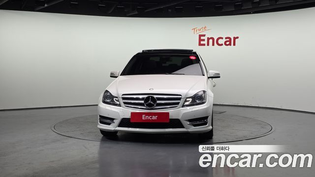 Mercedes-Benz C-Class C200 CGI AVANTGARDE — пробег 95 689 км — фото 3 из 5