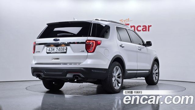 Ford Explorer 2.3 Limited 4WD 5th — пробег 92 579 км — фото 2 из 5
