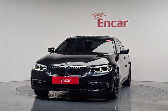 BMW 5-Series 530i Luxury Plus — пробег 46 151 км — фото 3 из 5