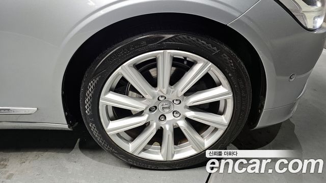 Volvo S90 из Кореи Encar