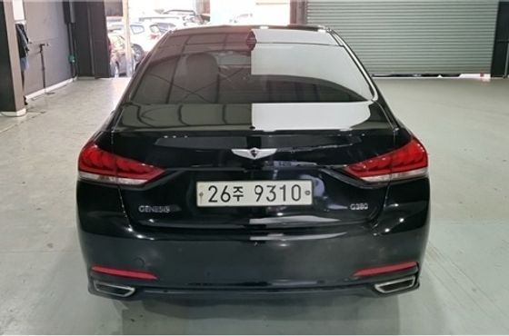 Hyundai Genesis G380 Exclusive — пробег 192 000 км — фото 4 из 5
