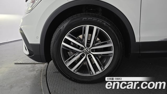 Volkswagen Tiguan из Кореи Encar