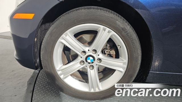 BMW 3-Series из Кореи Encar
