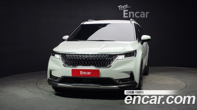 Kia Carnival 7-Seater Signature — пробег 80 425 км — фото 3 из 5