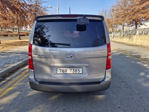 Hyundai Starex 11-Seater Wagon Modern Special — пробег 108 904 км — фото 3 из 5