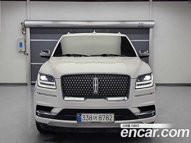 Lincoln Navigator 3.5L Black Label — пробег 175 050 км — фото 2 из 5