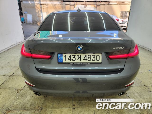 BMW 3-Series из Кореи Encar