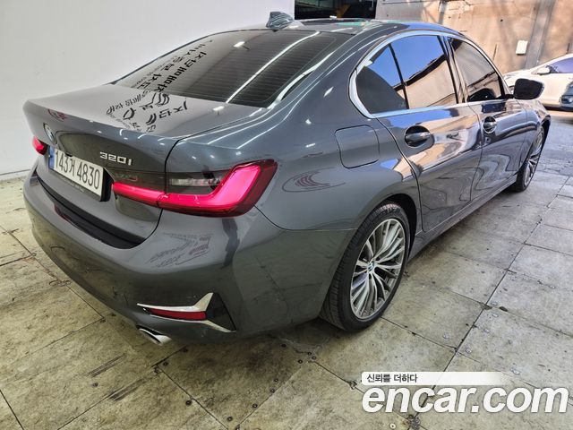 BMW 3-Series из Кореи Encar