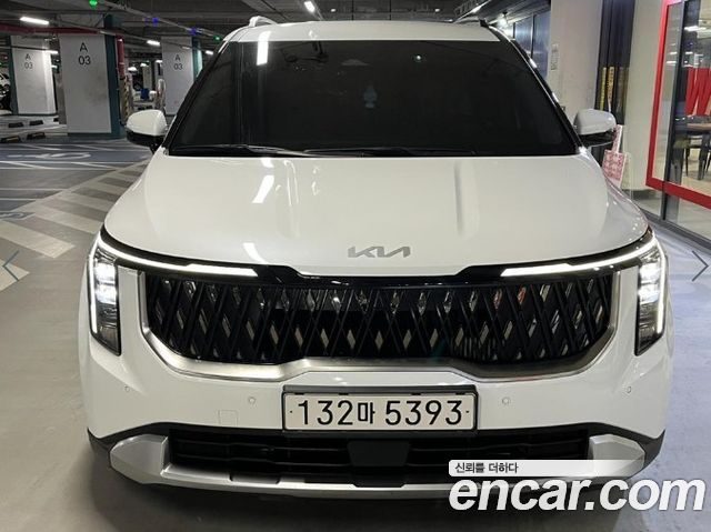 Kia Carnival 9-Seater Prestige — пробег 9 523 км — фото 1 из 5