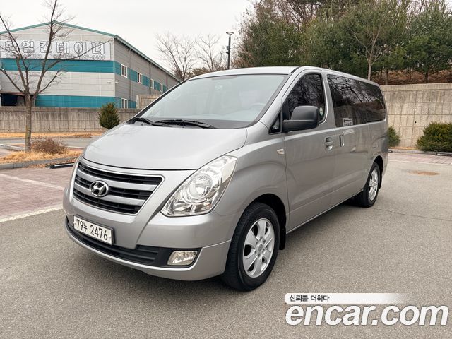 Hyundai Starex 4WD 12-Seater Wagon Smart — пробег 179 777 км — фото 1 из 5