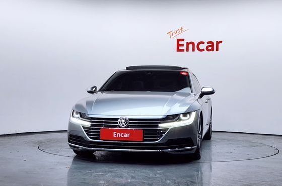 Volkswagen Arteon 2.0 TDI Presige 4Motion — пробег 134 628 км — фото 3 из 5