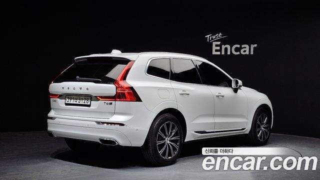 Volvo XC60 T6 Inscription — пробег 48 587 км — фото 2 из 5