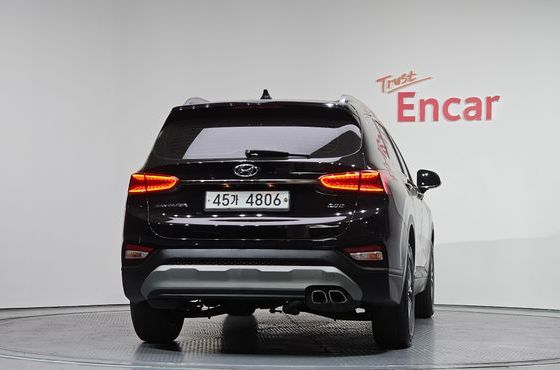 Hyundai Santafe Diesel 2.0 2WD Exclusive — пробег 151 076 км — фото 4 из 5