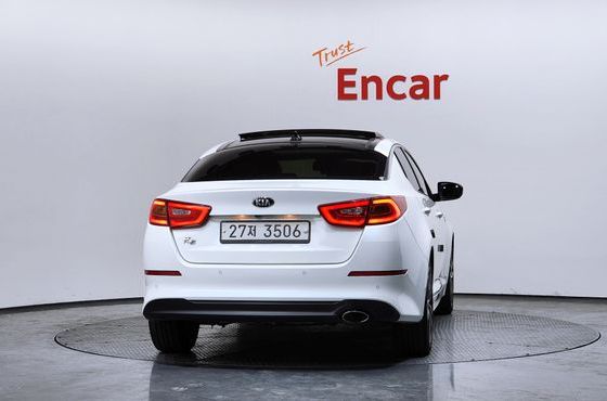Kia K5 Prestige — пробег 137 489 км — фото 4 из 5