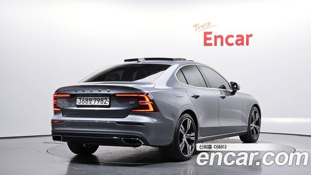 Volvo S60 из Кореи Encar