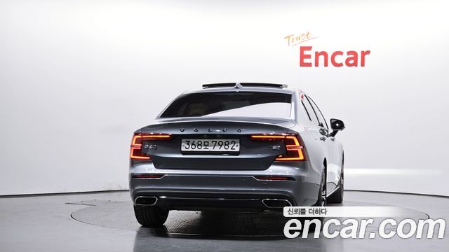 Volvo S60 из Кореи Encar