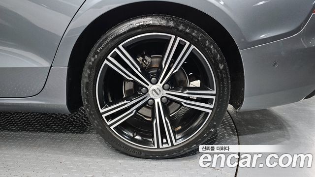 Volvo S60 из Кореи Encar