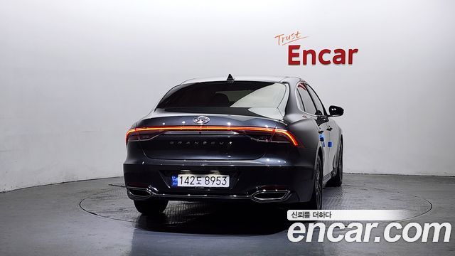 Hyundai Grandeur из Кореи Encar