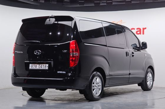 Hyundai Starex Van 5-Seater Modern — пробег 125 886 км — фото 2 из 5