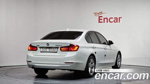 BMW 3-Series из Кореи Encar