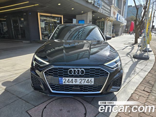 Audi A3 40 TFSI Premium — пробег 16 400 км — фото 3 из 5