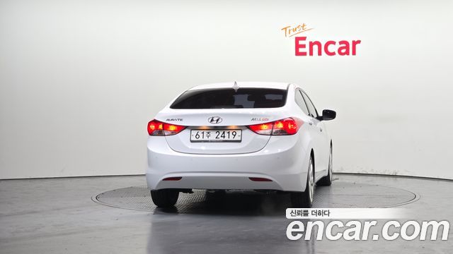 Hyundai AVANTE из Кореи Encar