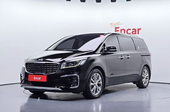 Kia Carnival 9-Seater Noblesse Special — пробег 38 317 км — фото 1 из 5