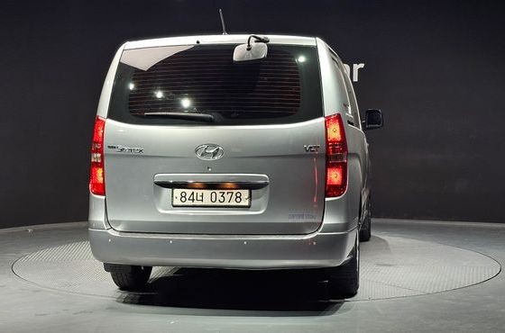Hyundai Starex Van 5-Seater Smart — пробег 54 181 км — фото 4 из 5