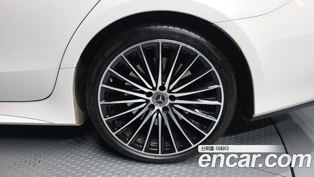 Mercedes-Benz CLS-Class из Кореи Encar
