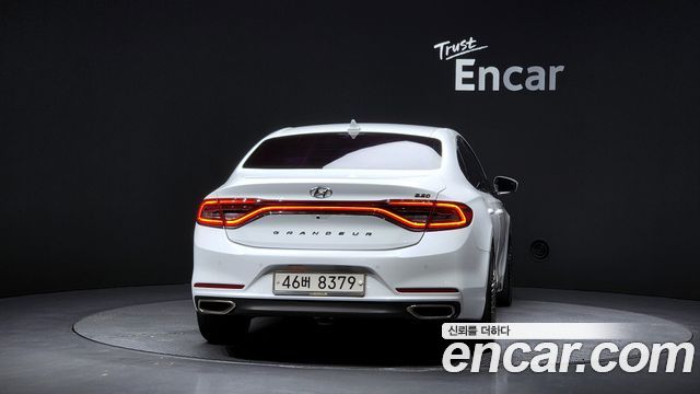 Hyundai Grandeur из Кореи Encar