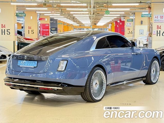 Rolls-Royce Spectre Coupe — пробег 11 000 км — фото 2 из 5
