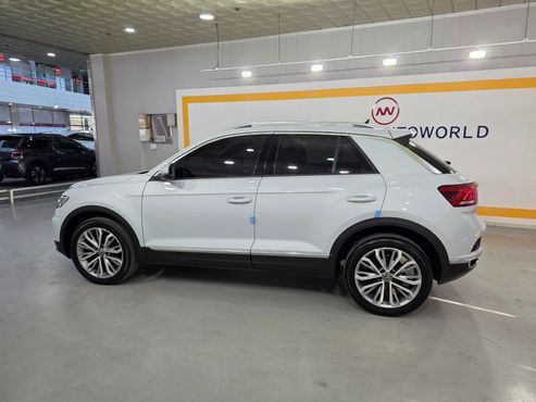 Volkswagen T-Roc 2.0 TDI Prestige — пробег 61 898 км — фото 2 из 5