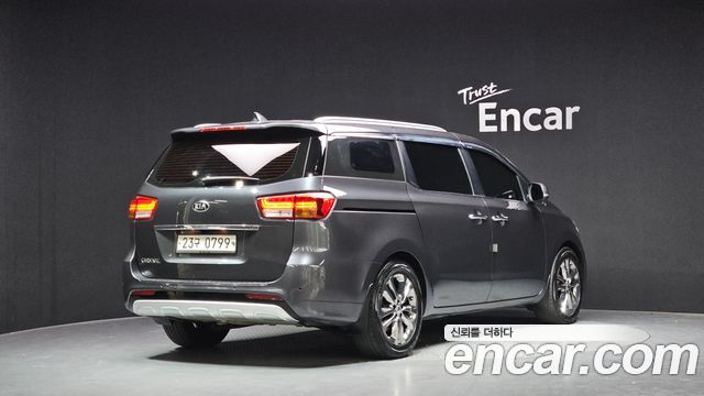 Kia Carnival из Кореи Encar