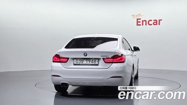BMW 4-Series 420i Gran Coupe Special Edition — пробег 76 970 км — фото 4 из 5