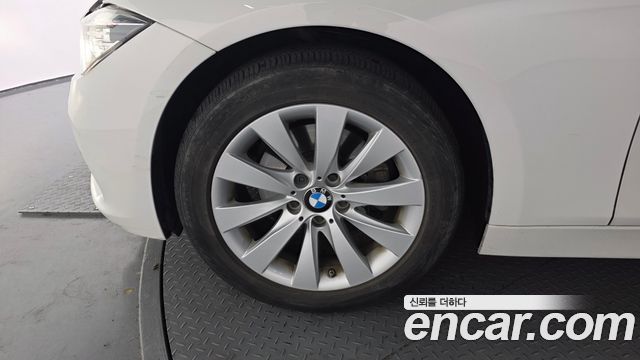 BMW 3-Series из Кореи Encar