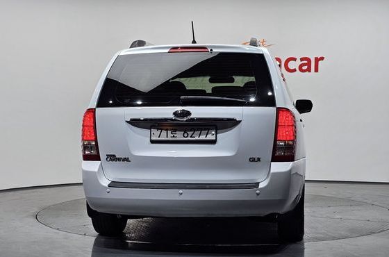 Kia Carnival Grand Carnival GLX Deluxe — пробег 132 059 км — фото 4 из 5