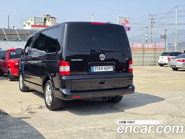 Volkswagen Multivan 2.0 — пробег 81 283 км — фото 5 из 5