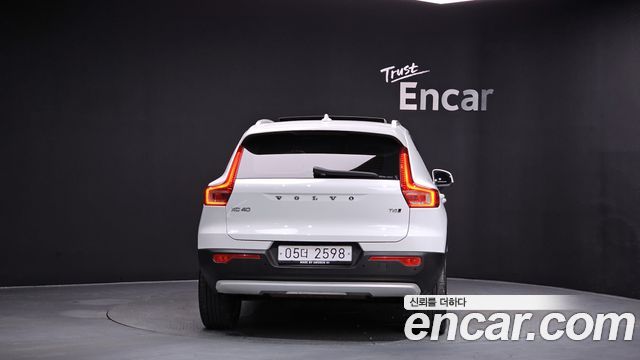 Volvo XC40 из Кореи Encar